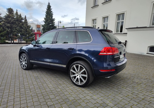 Volkswagen Touareg cena 57900 przebieg: 198632, rok produkcji 2013 z Swarzędz małe 529